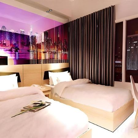 סוראבאיה G Suites Hotel By Amithya מראה חיצוני תמונה