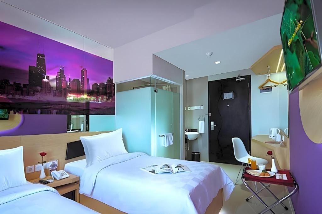 סוראבאיה G Suites Hotel By Amithya מראה חיצוני תמונה